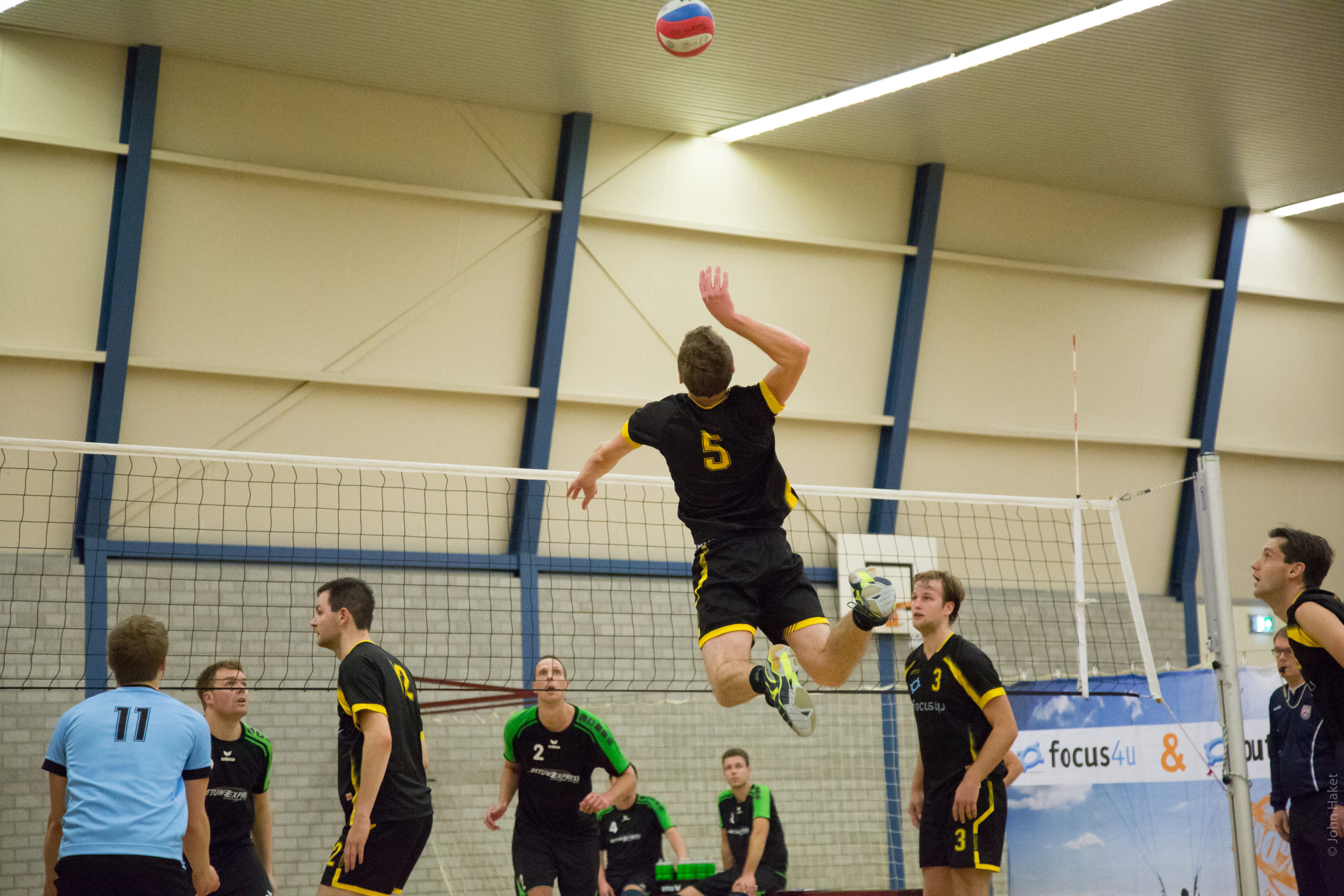 Focus4U/Heren 1 zet met 3-1 zegereeks voort