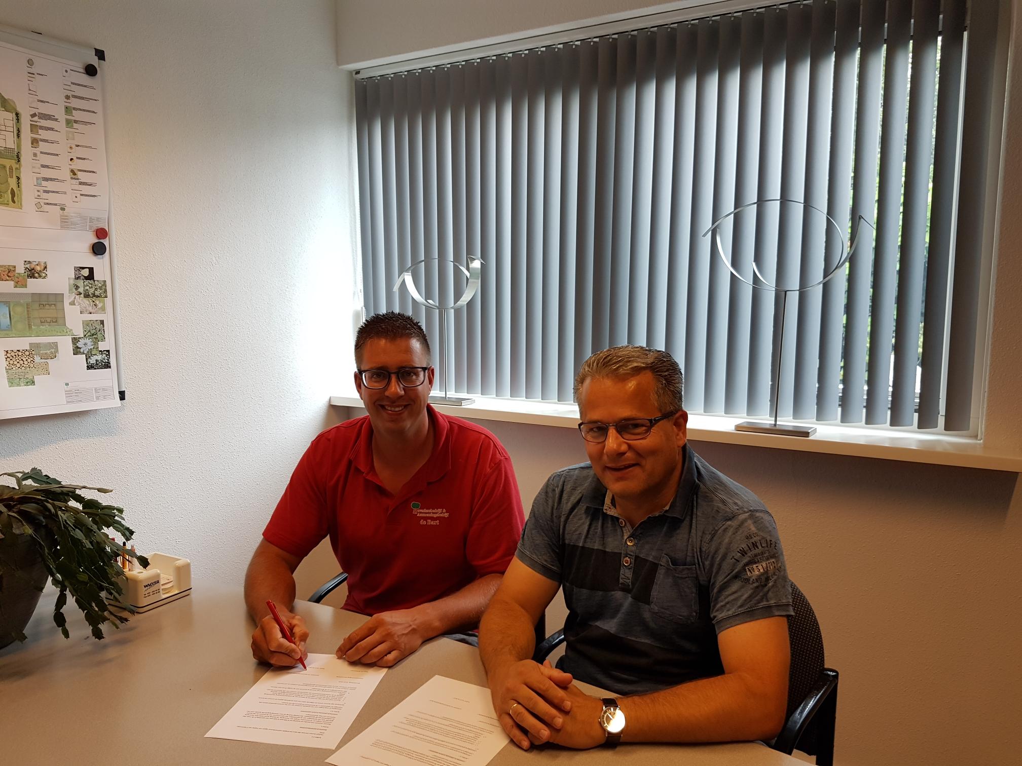 Hoveniersbedrijf en Aannemingsbedrijf de Bart blijft sponsor