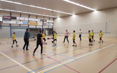 JC1 strijdt tegen TweeVV & tegen coaches, scheids en tellers…?